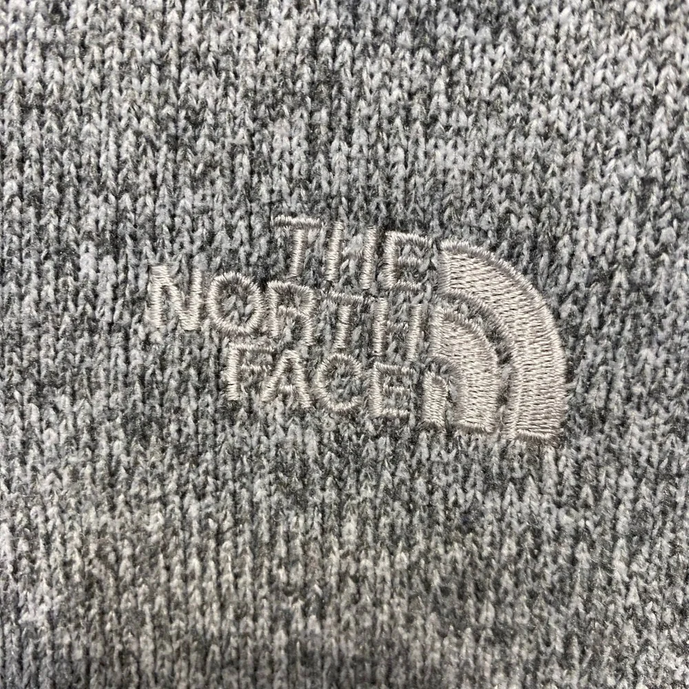 The North Face Gordon Lyons 1/4 Zip Fleece Pullover Mens Large Gray Sweater Knit